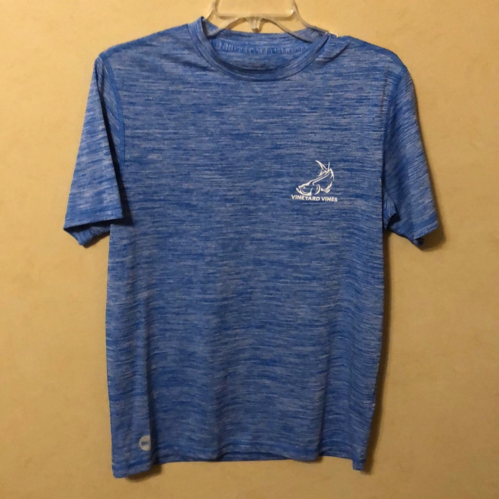 Vineyard Vines T-shirt